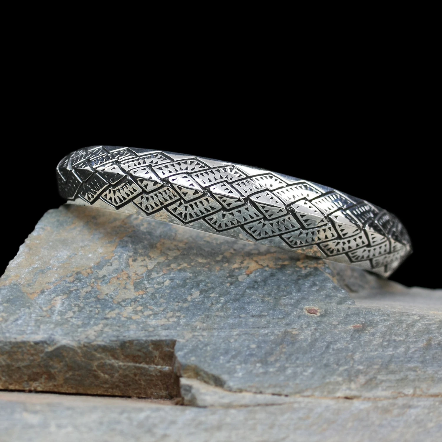 Silver Viking Axe Edge Arm Ring 1 Silver Viking Axe Edge Arm Ring