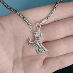 3mm Silver Viking King Chain Necklace With Loop Heads -The Viking Dragon Shop bt silver 3mm king chain with butterfly fitting and silver small valkyrie pendant on hand
