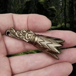 Medium Bronze Viking Drinking Horn Finial With Dragon Head -The Viking Dragon Shop pc bronze dragon head horn finial in hand angle view