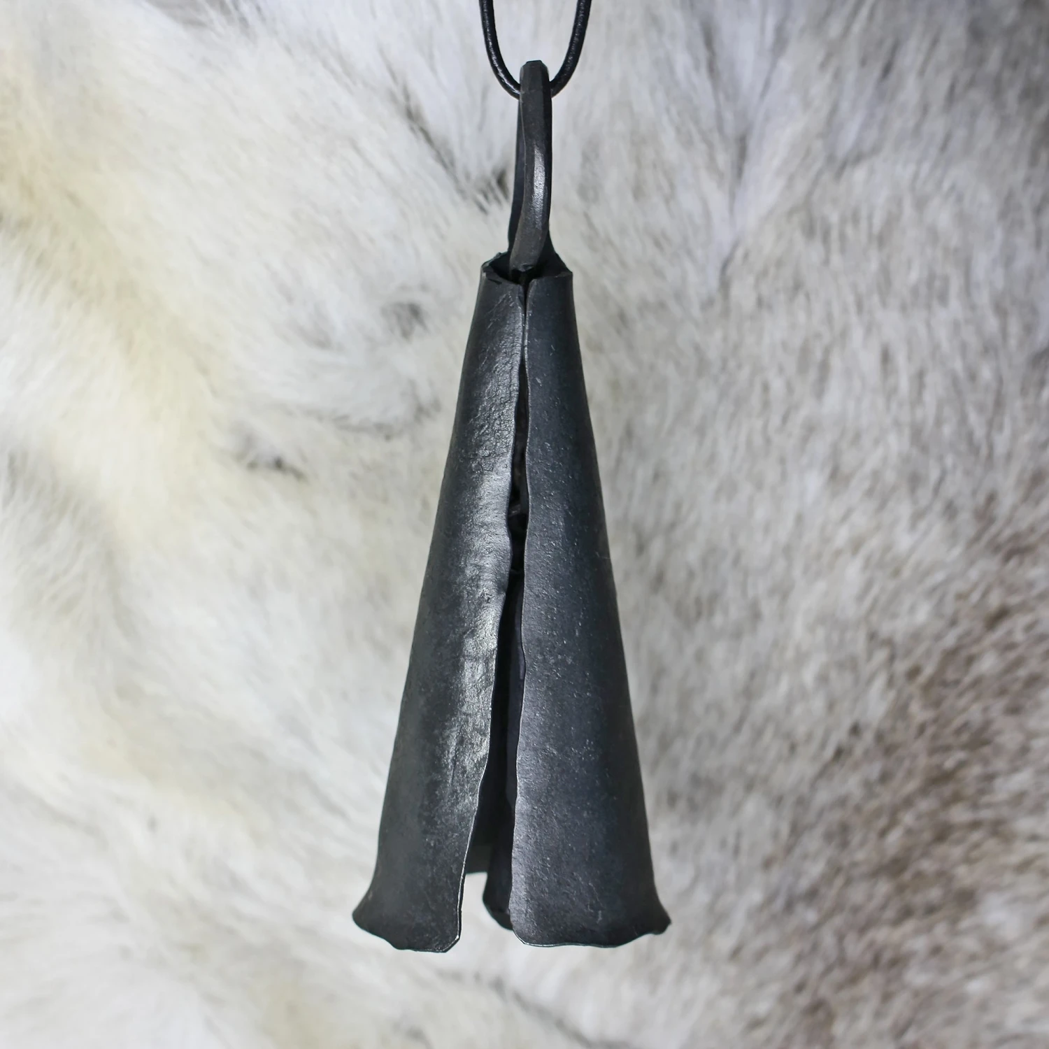 Hand-Forged Iron Viking Bell 4 Hand-Forged Iron Viking Bell - Image 4
