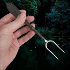 Steel Medieval Banquet Set -The Viking Dragon Shop sg steel medieval eating fork in hand