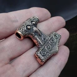 Large Bronze Skåne Thors Hammer Pendant -The Viking Dragon Shop sn bronze large skane hammer on hand side angle view